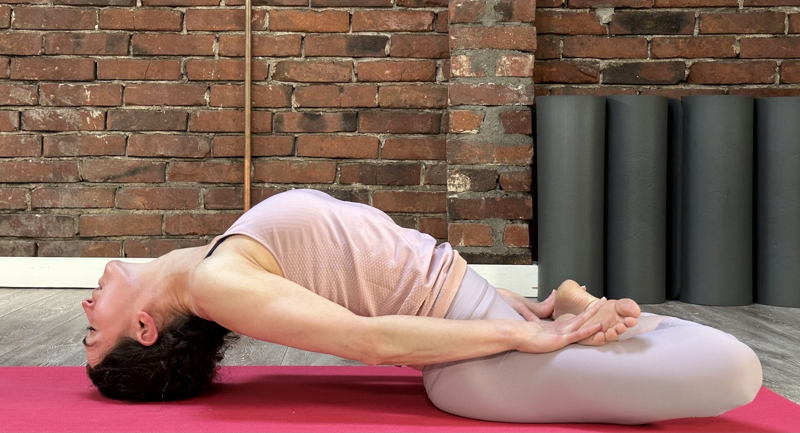 serie online yoga after work
